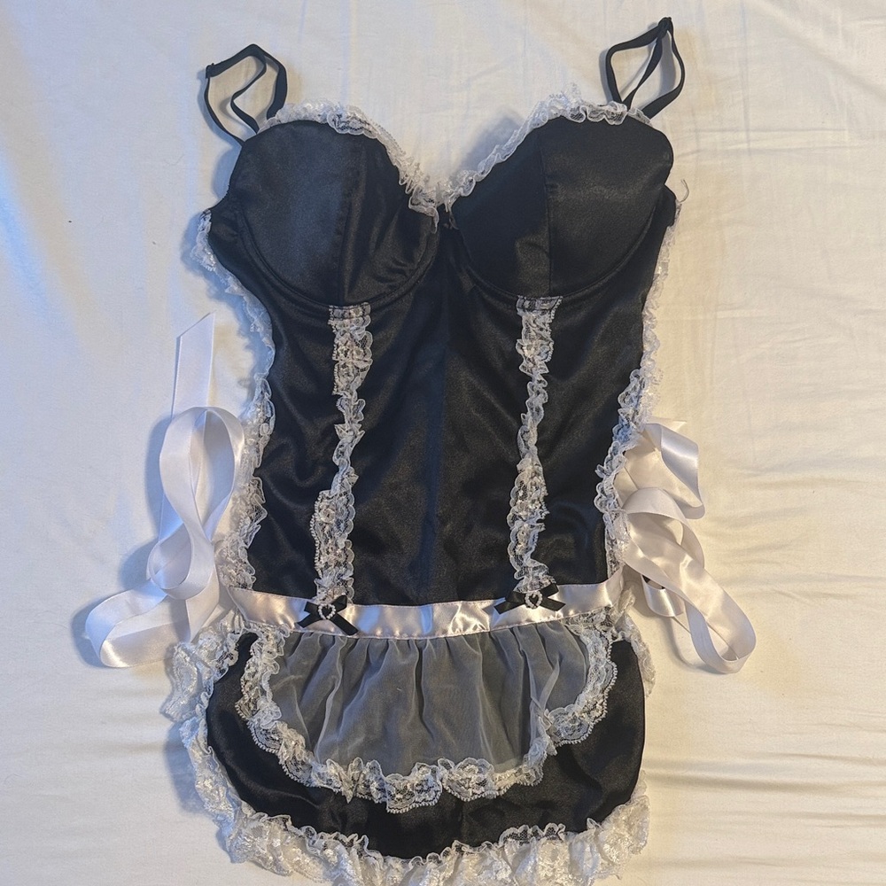 Frederick's of Hollywood Black and White Lace Chemise